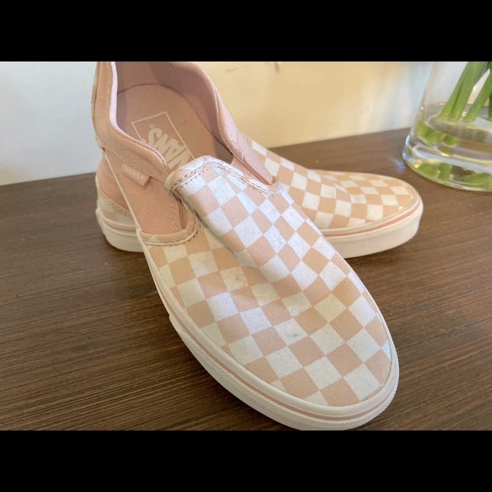 Checkers pink and white vans